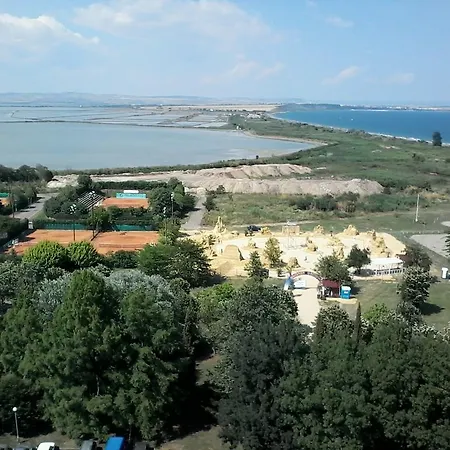 Хотел парк *